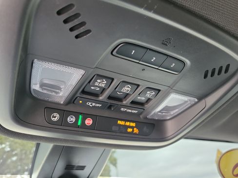 Used 2023 Chevrolet Traverse High Country w/ LPO, Floor Liner Package image 21