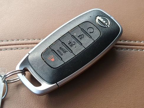 Certified 2024 Nissan Pathfinder Platinum w/ Cargo Package image 29