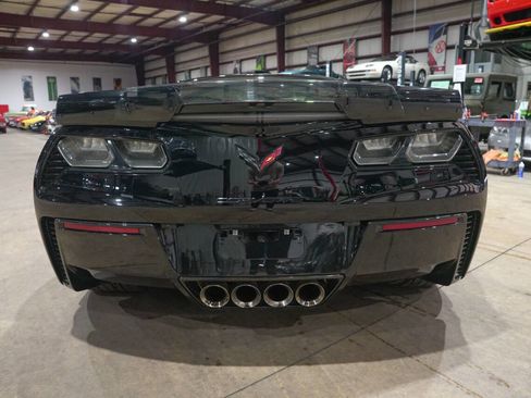 Used 2017 Chevrolet Corvette Z06 w/ Z07 Performance Package RWD image 7