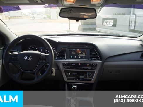 Used 2016 Hyundai Sonata SE FWD image 18