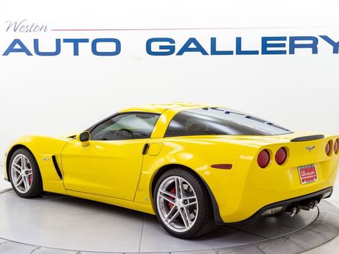 Used 2007 Chevrolet Corvette Z06 w/ Preferred Equipment Group image 3