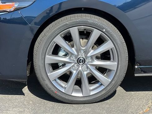 New 2026 MAZDA MAZDA3 2.5 S Sedan w/ Preferred Pkg FWD image 31