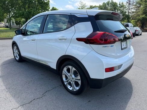 Used 2018 Chevrolet Bolt LT FWD image 7