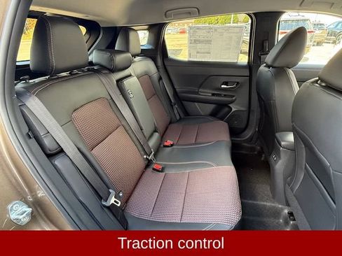 New 2026 Nissan Kicks SR AWD/4WD image 11