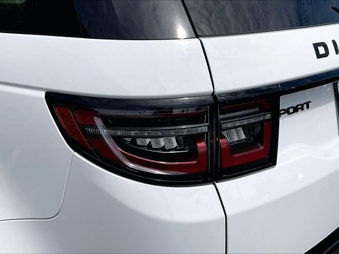 Used 2024 Land Rover Discovery Sport Dynamic SE AWD/4WD image 26