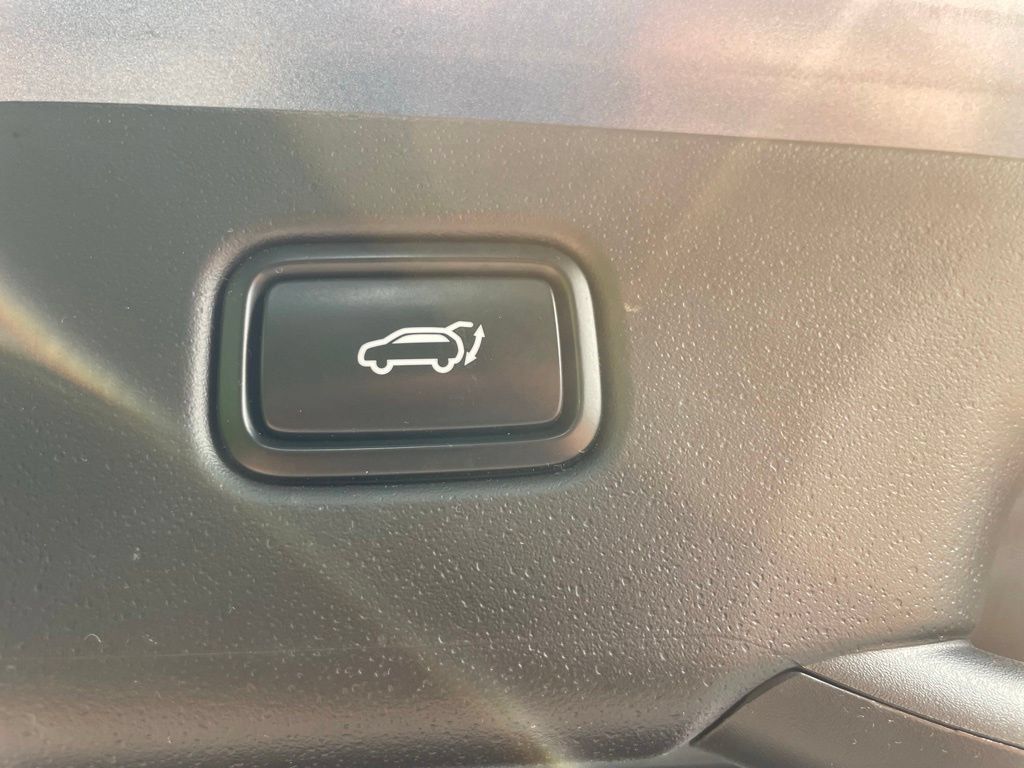 Certified 2023 Kia Niro Wind w/ Wind Preserve Package FWD image 19