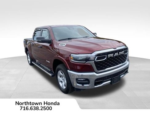 Used 2025 RAM 1500 Big Horn AWD/4WD image 1