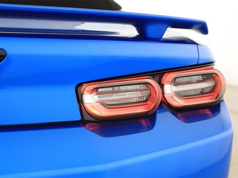 Used 2024 Chevrolet Camaro LT w/ RS Package image 28