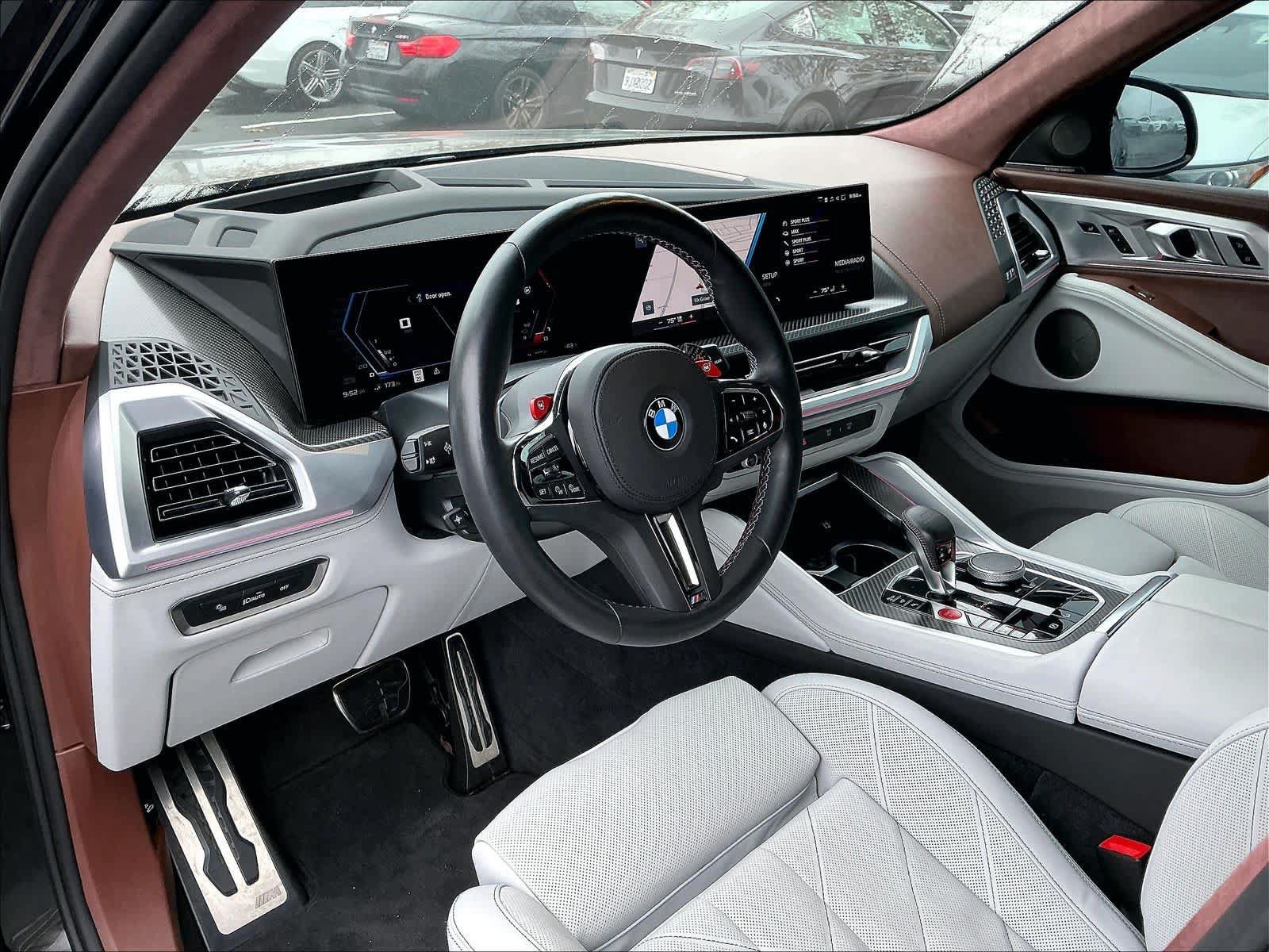 Used 2025 BMW XM AWD/4WD image 15
