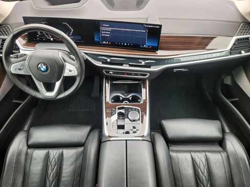 Used 2026 BMW X7 xDrive40i AWD/4WD image 25