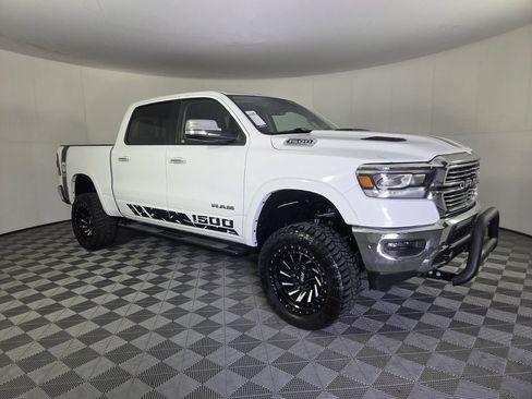 Used 2021 RAM 1500 Laramie RWD image 2