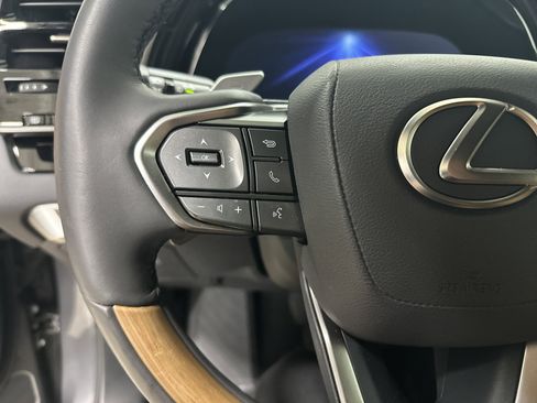 Used 2025 Lexus RX 350 Premium image 19