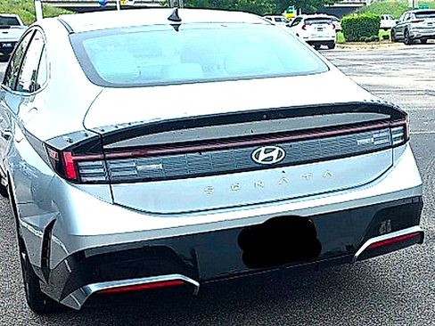 Used 2025 Hyundai Sonata SEL FWD image 10