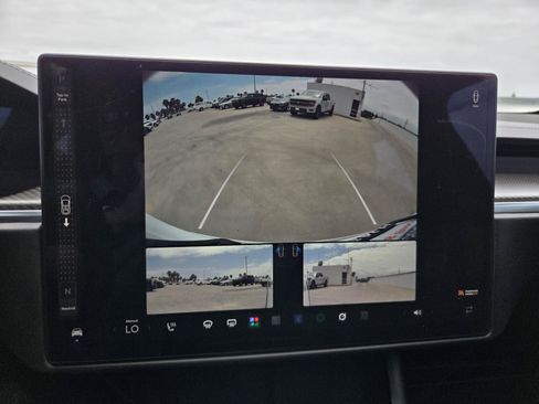 Used 2022 Tesla Model X Plaid AWD/4WD image 10