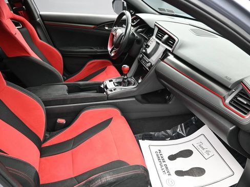 Used 2019 Honda Civic Type R image 31