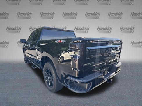 Used 2024 Chevrolet Silverado 1500 Custom w/ LPO, Dark Essentials Package AWD/4WD image 8