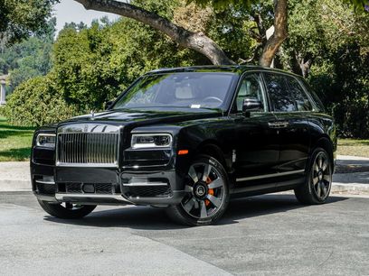 Certified 2024 Rolls-Royce Cullinan w/ Cullinan Package