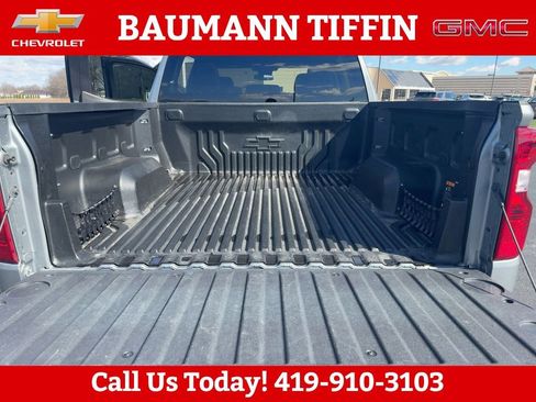 Used 2024 Chevrolet Silverado 1500 LT image 10