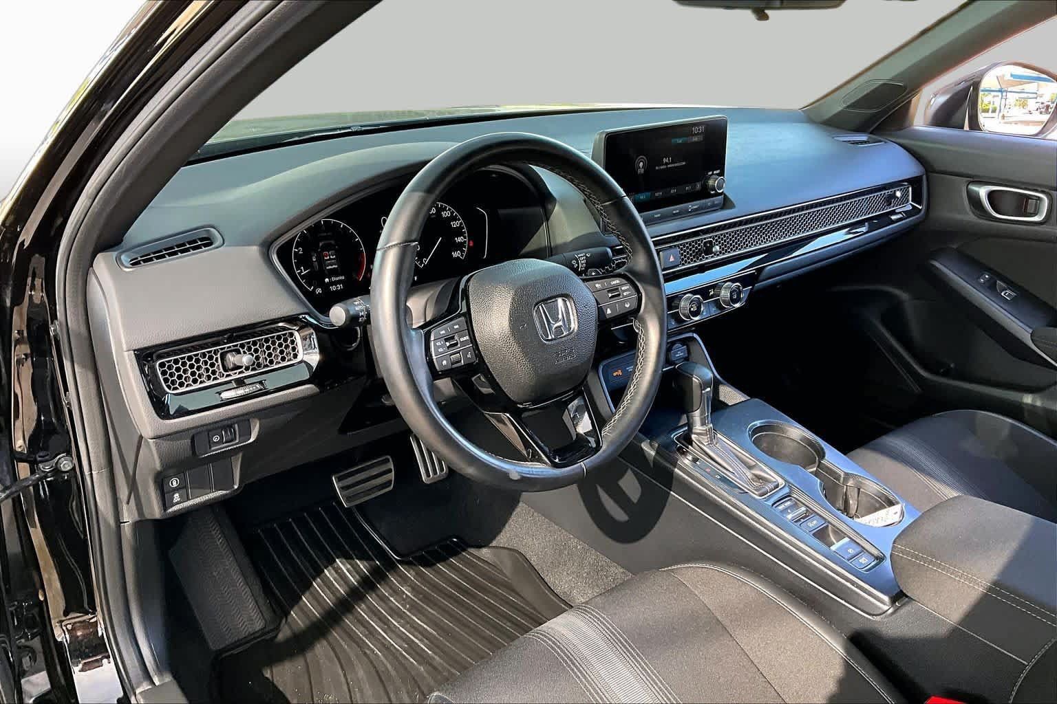 Used 2024 Honda Civic Sport image 18