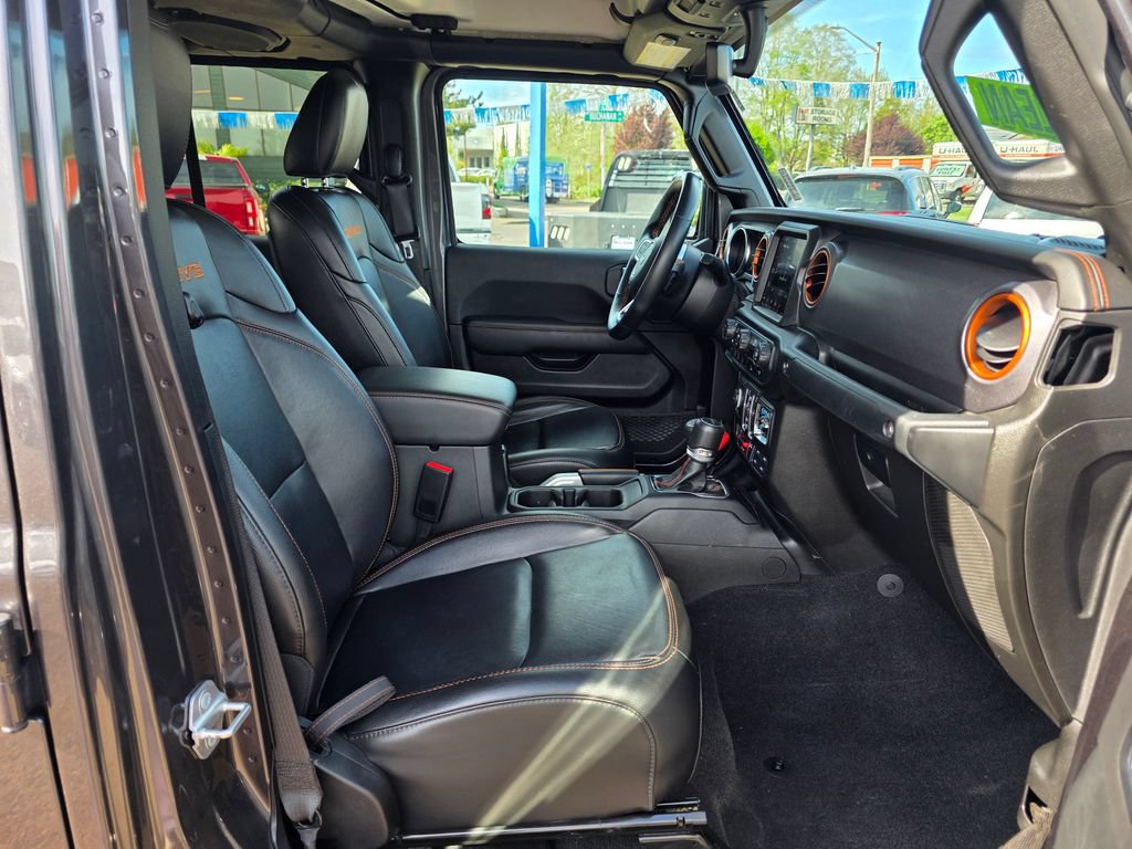 Used 2021 Jeep Gladiator Mojave AWD/4WD image 17