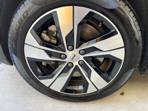 Used 2025 Volvo V60 B5 Cross Country Plus image 30