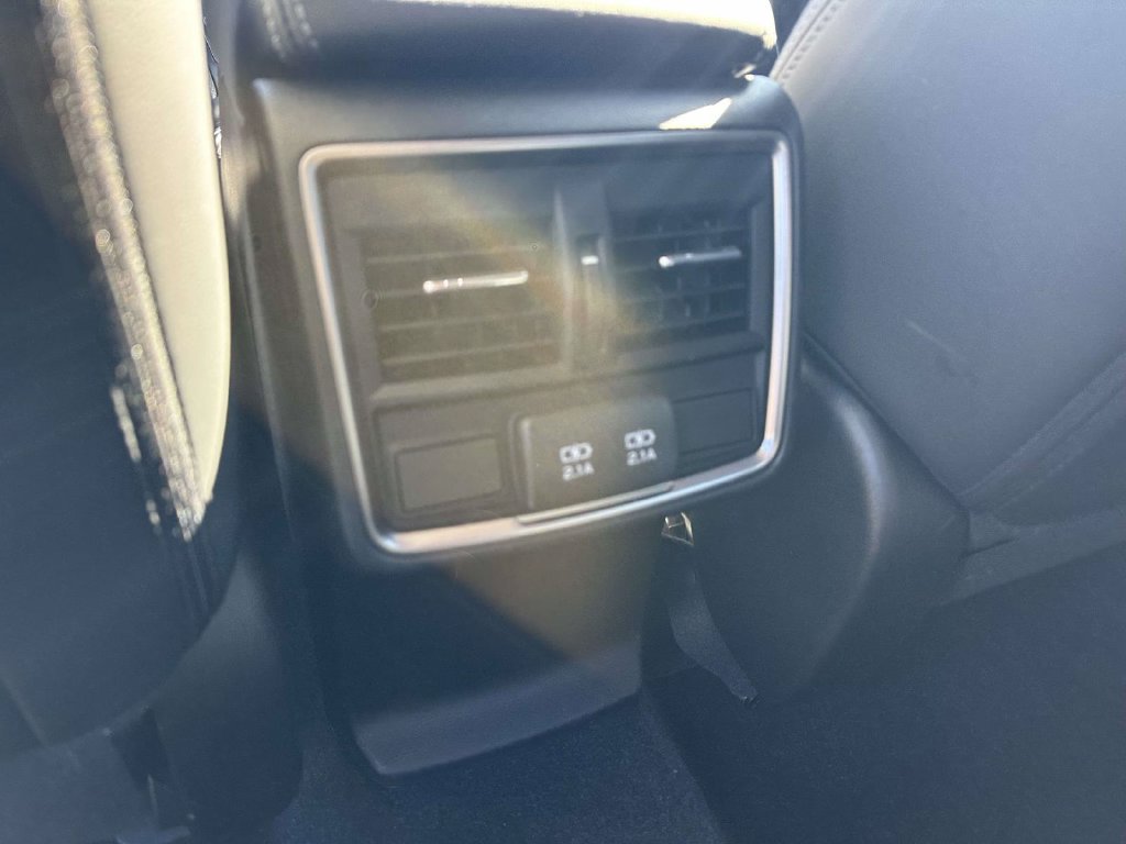 Certified 2023 Subaru Forester Limited AWD/4WD image 9