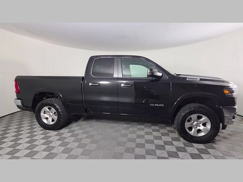 Used 2025 RAM 1500 Big Horn RWD image 35