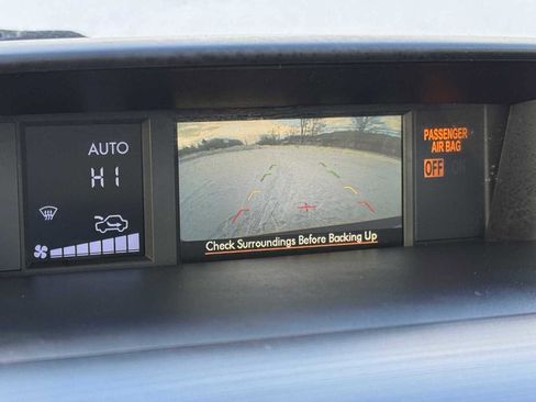 Used 2014 Subaru Forester 2.5i Limited image 20