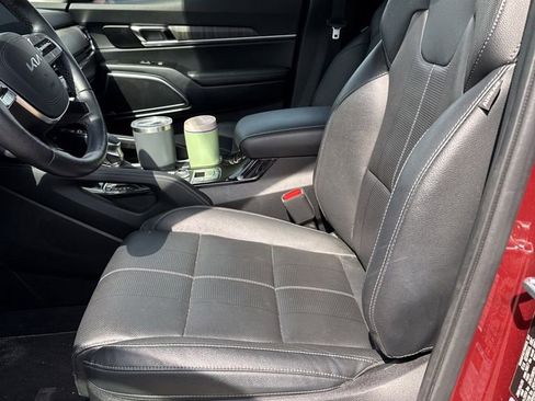 Used 2024 Kia Telluride SX w/ Towing Package AWD/4WD image 4