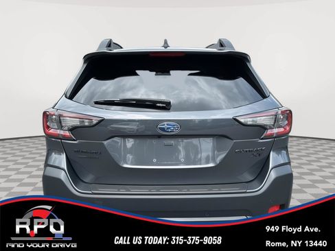Used 2024 Subaru Outback Onyx Edition XT AWD/4WD image 4
