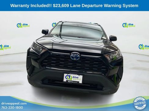 Used 2021 Toyota RAV4 LE image 2