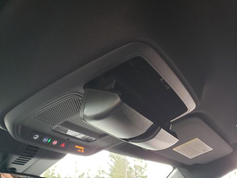 New 2026 Chevrolet Traverse LT w/ Midnight/Sport Edition image 27