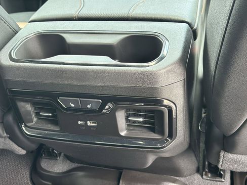 Certified 2024 GMC Sierra 2500 AT4 w/ AT4 Premium Plus Package AWD/4WD image 24