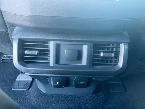 Used 2024 Ford F150 Lariat w/ FX4 Off-Road Package image 26