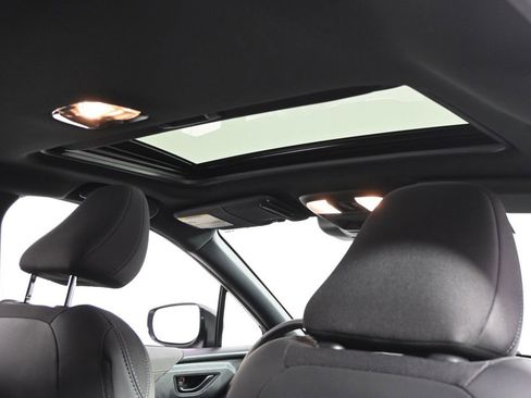 Certified 2025 Subaru Crosstrek 2.5i Sport w/ Crosstrek Mirror Package image 17