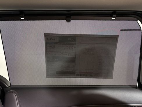 New 2026 Kia Carnival EX FWD image 19