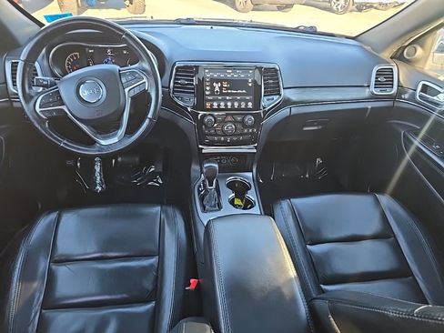 Certified 2021 Jeep Grand Cherokee Limited image 17