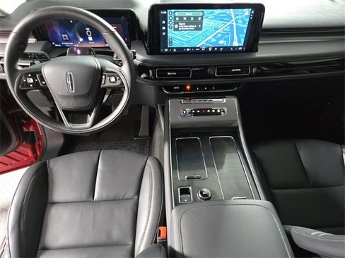 New 2025 Lincoln Aviator Premiere w/ Jet Appearance Package image 16