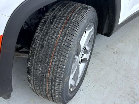 New 2026 Jeep Grand Cherokee L Limited image 25