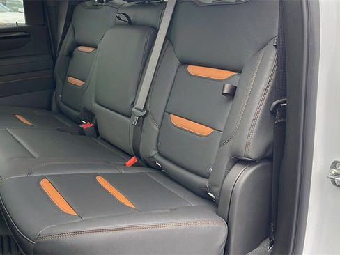 New 2026 GMC Sierra 2500 AT4 w/ AT4 Premium Plus Package image 15