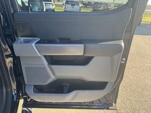 Certified 2022 Ford F150 XLT w/ Equipment Group 302A High image 28