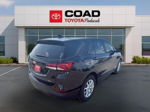 Used 2024 Chevrolet Equinox LS AWD/4WD image 5