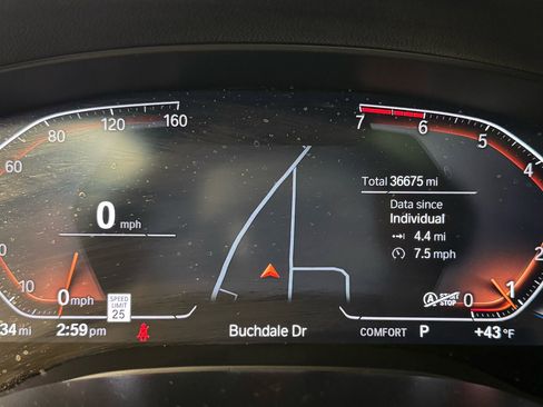 Used 2023 BMW 530i xDrive w/ Premium Package image 23