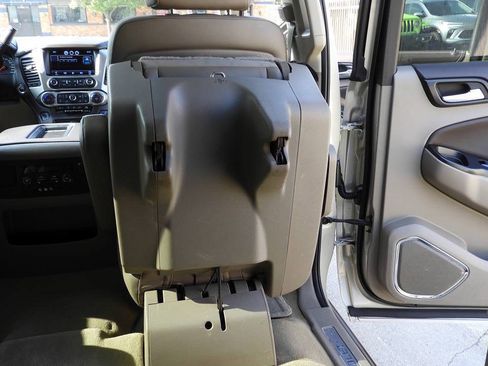Used 2015 Chevrolet Suburban LT AWD/4WD image 40
