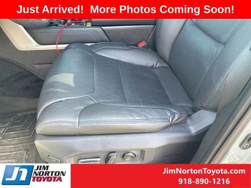Used 2026 Toyota Tundra Platinum AWD/4WD image 8