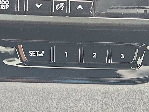Certified 2025 Lexus RX 350 Premium FWD image 9