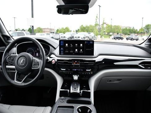 Certified 2026 Acura MDX FWD w/ Technology Package image 19
