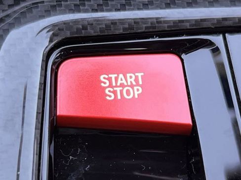 Used 2026 BMW M5 w/ Carbon Package image 21