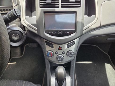 Used 2016 Chevrolet Sonic LT FWD image 20