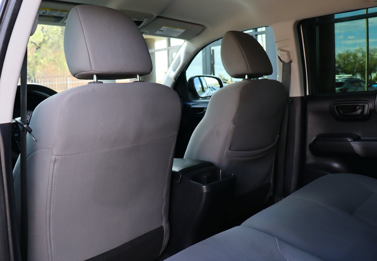 Used 2018 Toyota Tacoma SR w/ SR Convenience Package AWD/4WD image 31